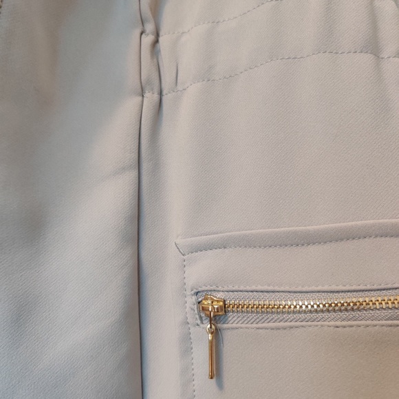 Dynamite sleeveless vest in Muted Lilac - Picture 4 of 4